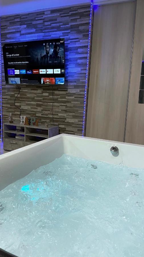 Relax & Chill Leilighet Sevran Eksteriør bilde
